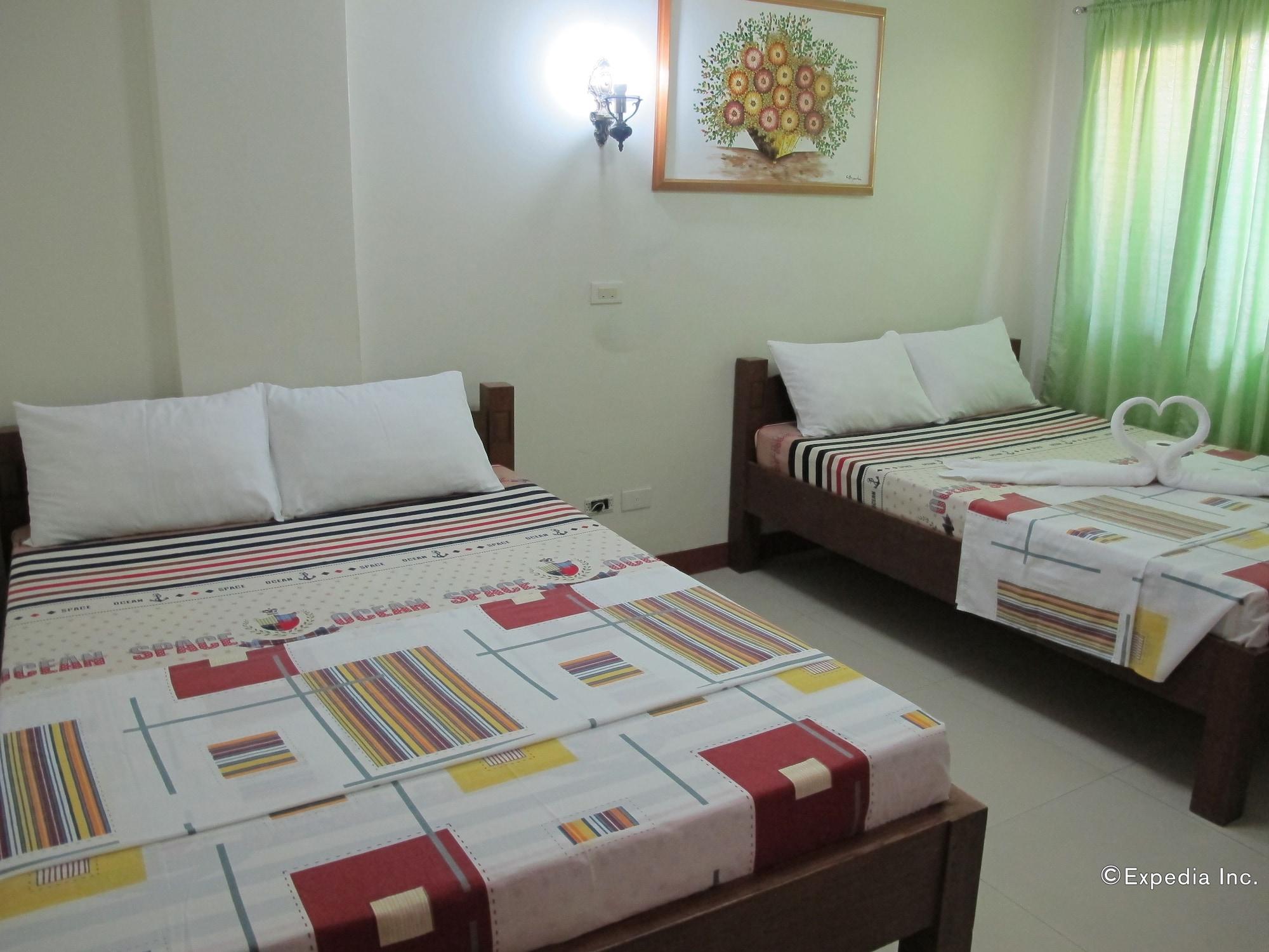 Sea Jewel Beach Resort Puerto Galera Kültér fotó