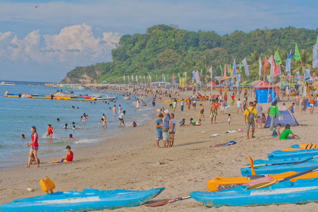Sea Jewel Beach Resort Puerto Galera Kültér fotó
